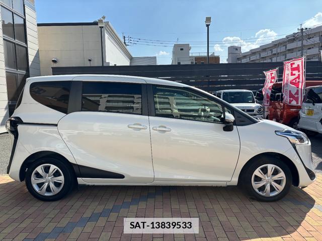 Toyota SIENTA 2020-06 7809582-8