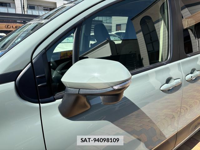 Toyota SIENTA 2022-10 7809583-12