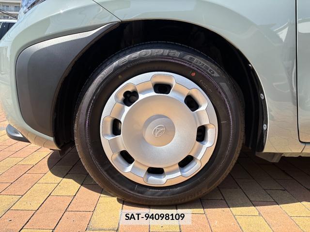 Toyota SIENTA 2022-10 7809583-6