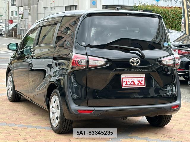Toyota SIENTA 2018-10 7809585-12