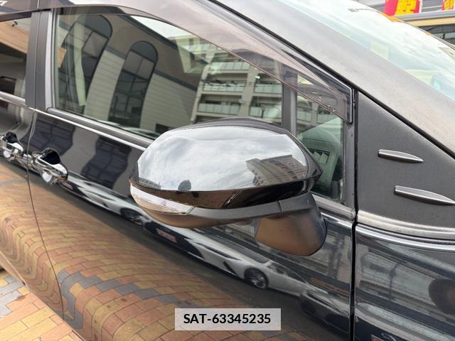 Toyota SIENTA 2018-10 7809585-13