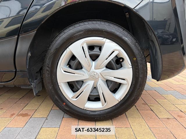 Toyota SIENTA 2018-10 7809585-15