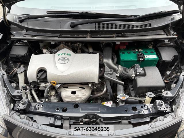 Toyota SIENTA 2018-10 7809585-16