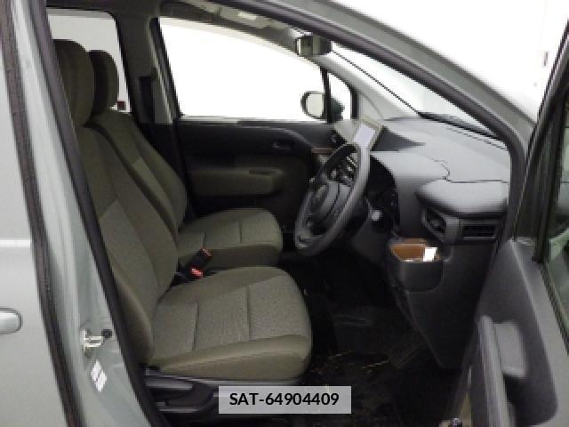 Toyota SIENTA 2023-03 7811153-5
