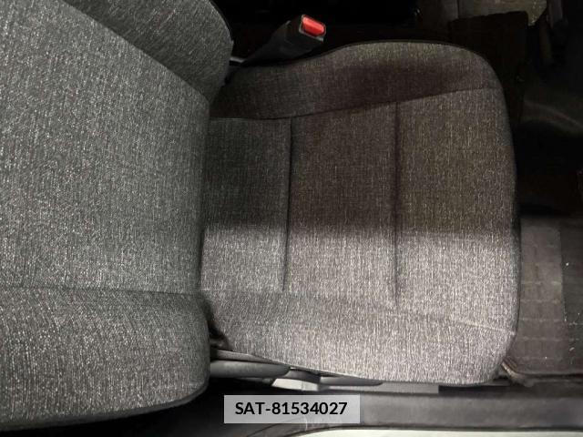 Toyota SIENTA 2022-11 7811156-13