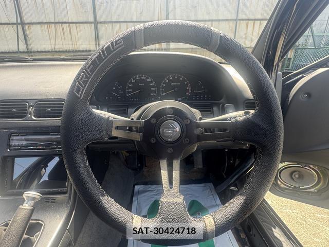 Nissan SILVIA 1992-04 7802366-11