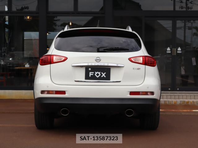 Nissan SKYLINE CROSSOVER 2012-07 7793355-11