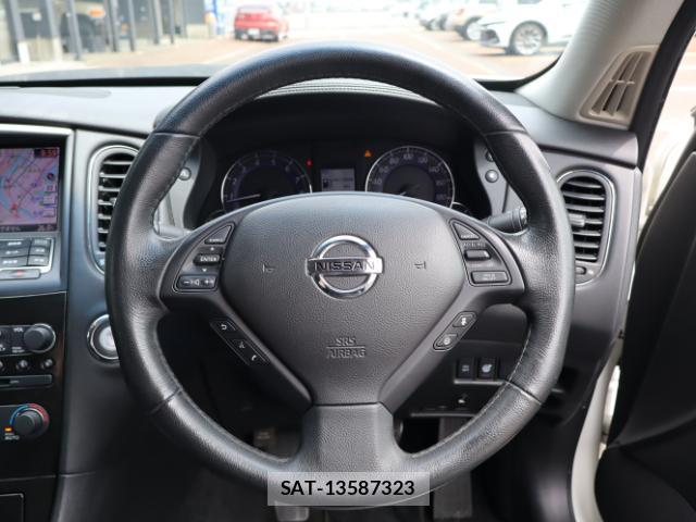 Nissan SKYLINE CROSSOVER 2012-07 7793355-16