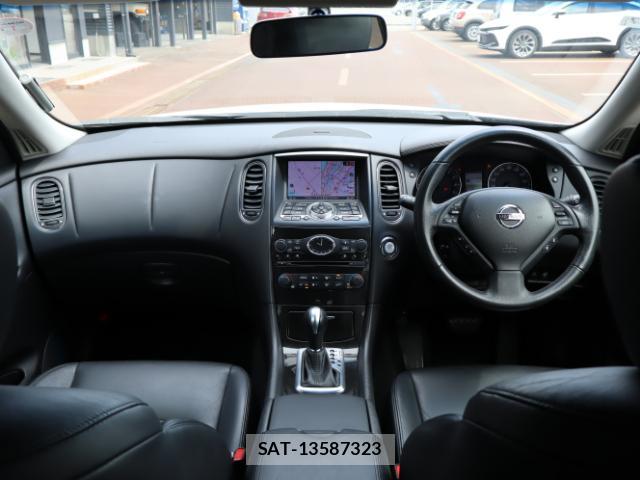 Nissan SKYLINE CROSSOVER 2012-07 7793355-3