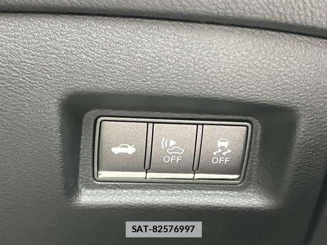 Nissan SKYLINE 2015-05 7793667-12