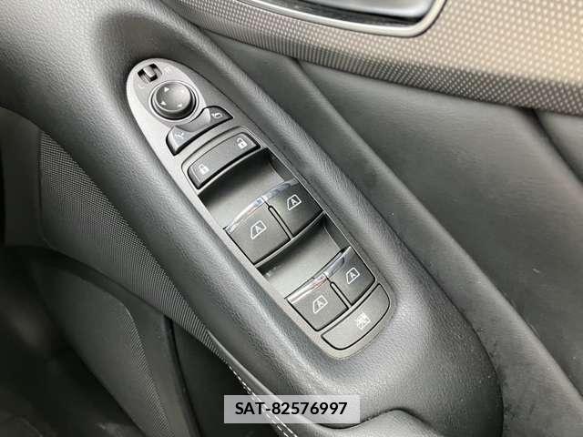 Nissan SKYLINE 2015-05 7793667-13