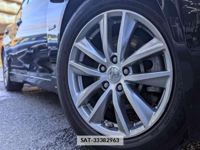 Nissan SKYLINE 2015-09 7803117-16