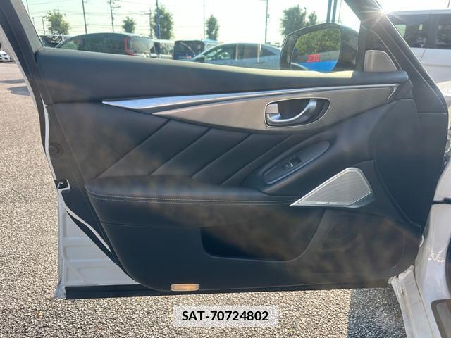 Nissan SKYLINE 2017-05 7803577-6