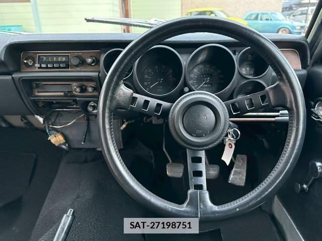 Nissan SKYLINE 1971 7803862-13