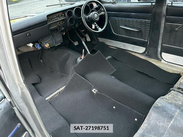 Nissan SKYLINE 1971 7803862-2