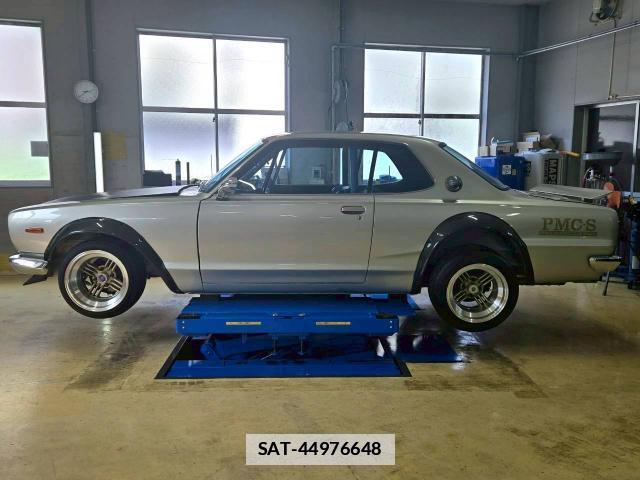 Nissan SKYLINE 1971-11 7803867-8