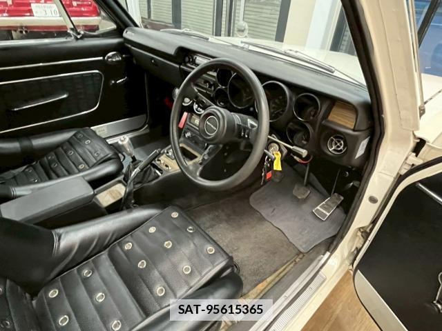 Nissan SKYLINE 1971-11 7804006-5