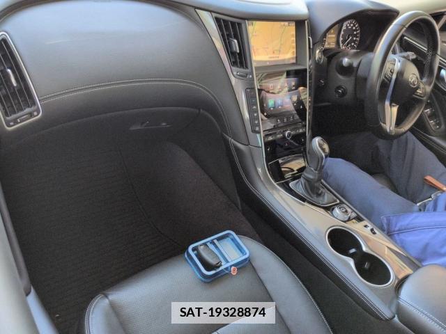 Nissan SKYLINE 2017-12 7805772-2