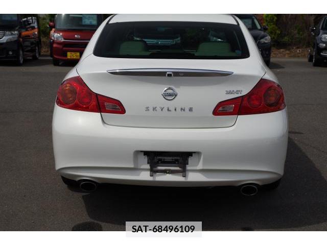 Nissan SKYLINE 2011-05 7806423-5