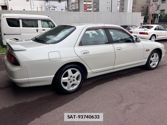 Nissan SKYLINE 1995-11 7808432-10