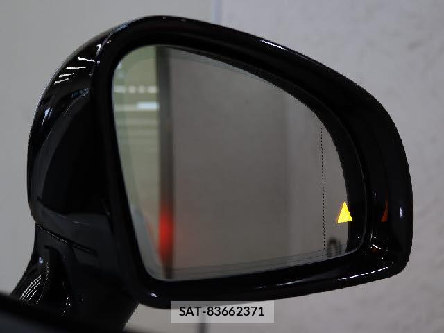 Mercedes Benz SLC 2017-12 7799572-8