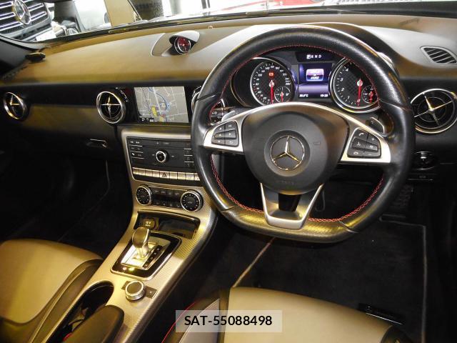 Mercedes Benz SLC 2017-11 7799816-2
