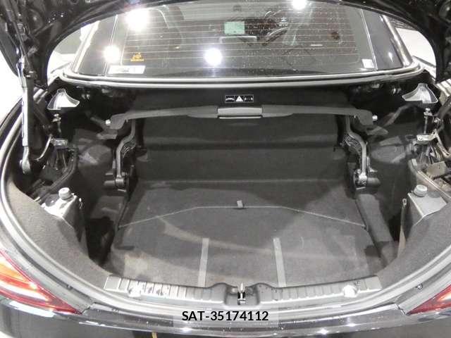 Mercedes Benz SLC 2016-07 7806122-18