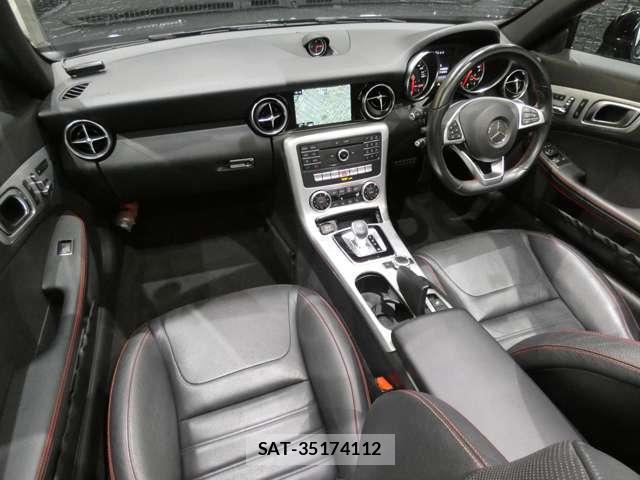 Mercedes Benz SLC 2016-07 7806122-7