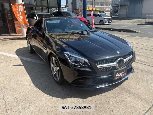 Mercedes Benz SLC 2017-04 7809662-11