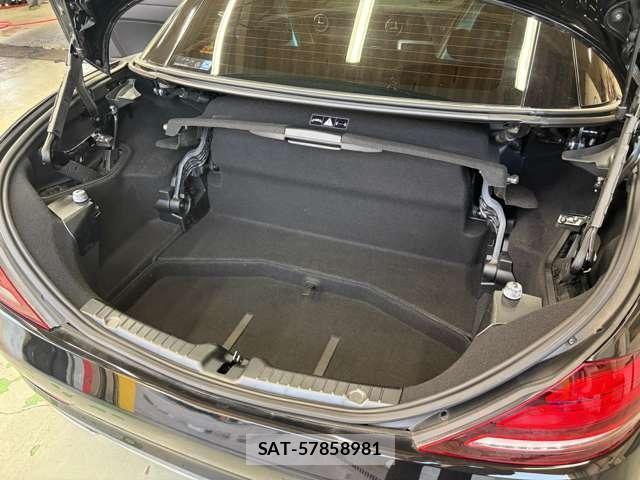 Mercedes Benz SLC 2017-04 7809662-18