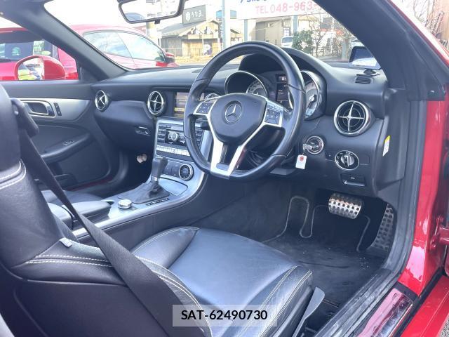 Mercedes Benz SLK 2011-07 7798245-2