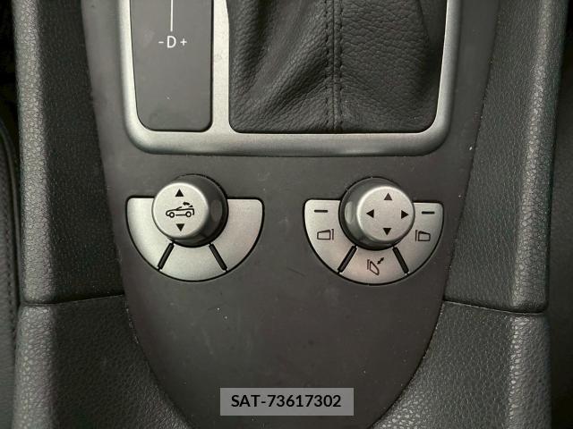 Mercedes Benz SLK 2008-09 7802988-17