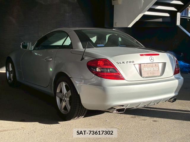 Mercedes Benz SLK 2008-09 7802988-6