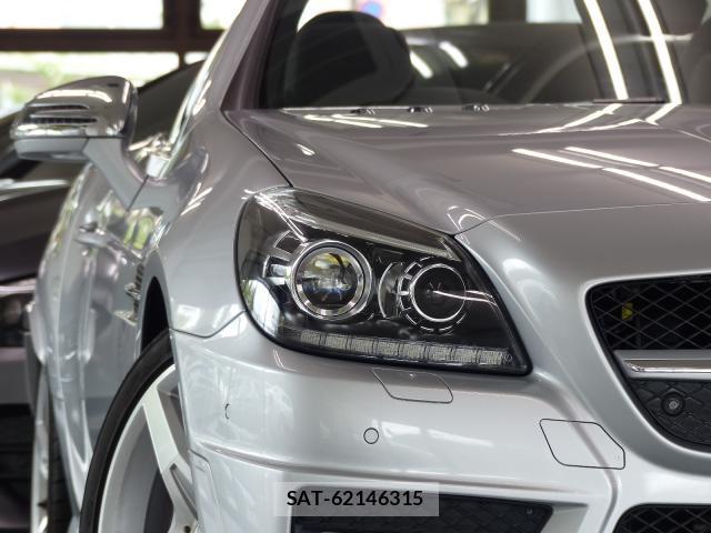 Mercedes Benz SLK 2011-11 7805484-5