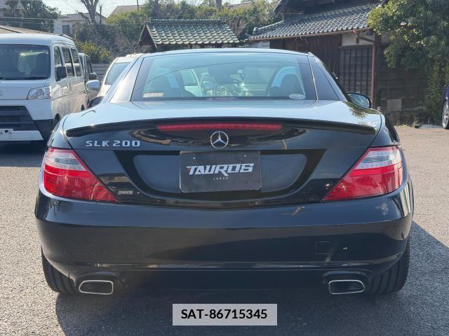 Mercedes Benz SLK 2014-04 7808551-1