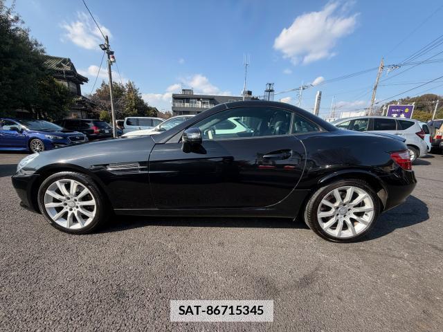 Mercedes Benz SLK 2014-04 7808551-9