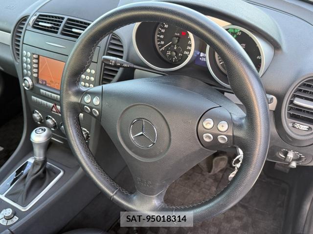 Mercedes Benz SLK 2007-03 7808766-14