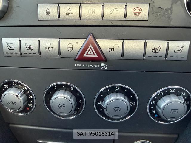 Mercedes Benz SLK 2007-03 7808766-16