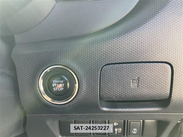 Suzuki SOLIO 2013-05 7797852-18