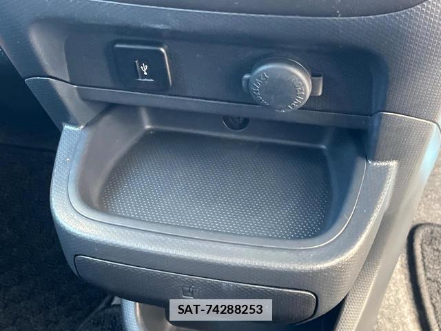 Suzuki SOLIO 2011-03 7799821-7