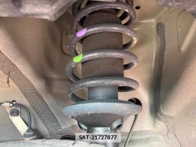 Suzuki SPACIA 2017-10 7794290-19