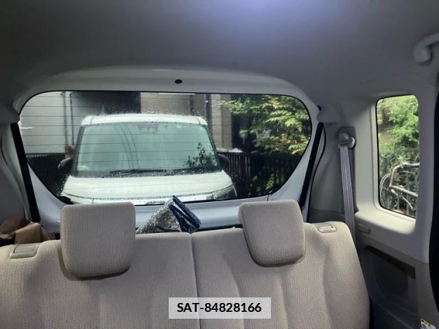 Suzuki SPACIA 2015-11 7799716-14