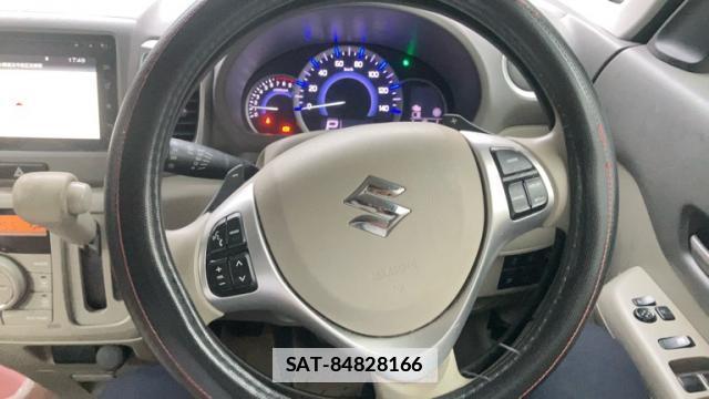 Suzuki SPACIA 2015-11 7799716-19