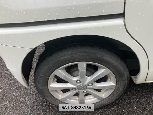Suzuki SPACIA 2015-11 7799716-5