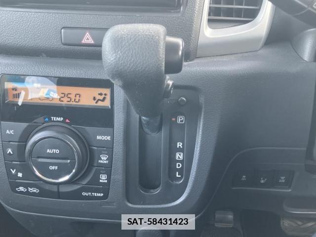 Suzuki SPACIA 2016-04 7807972-15