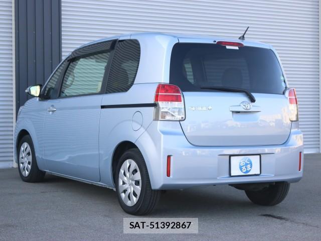 Toyota SPADE 2013-02 7796317-14