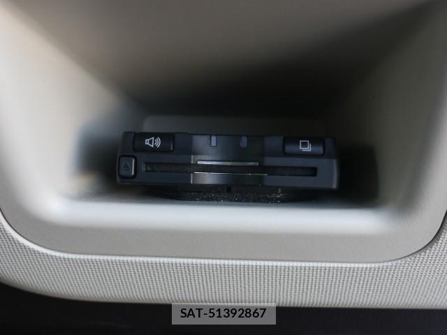 Toyota SPADE 2013-02 7796317-16