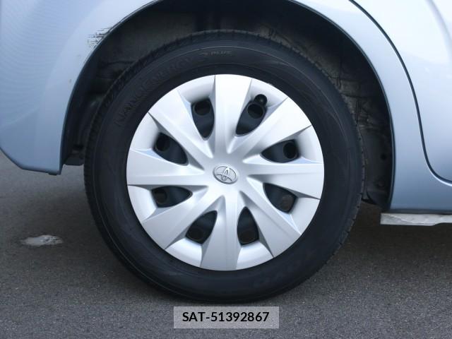 Toyota SPADE 2013-02 7796317-19