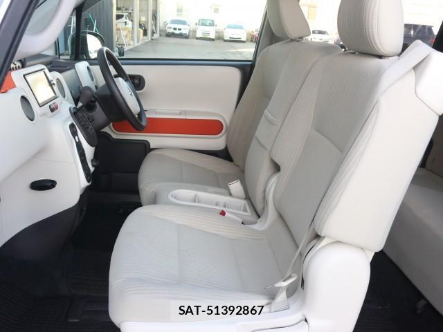 Toyota SPADE 2013-02 7796317-5