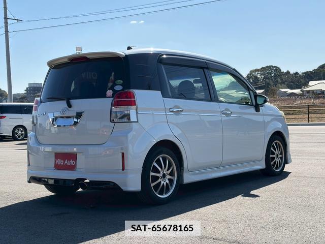 Toyota SPADE 2013-03 7797180-12